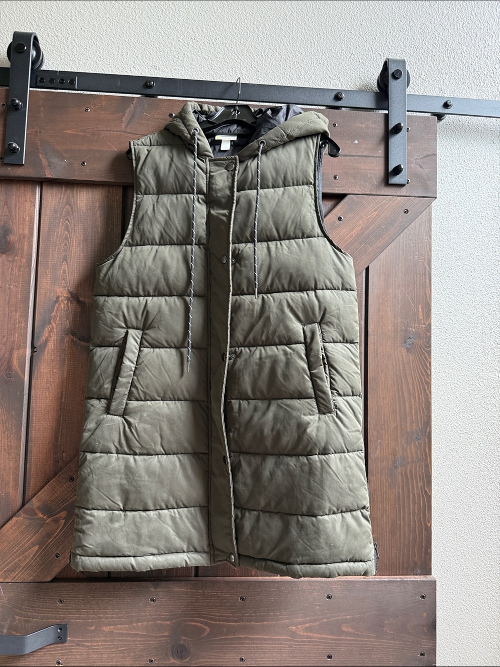 Zella Olive Green Quilted Hooded Puffer Vest